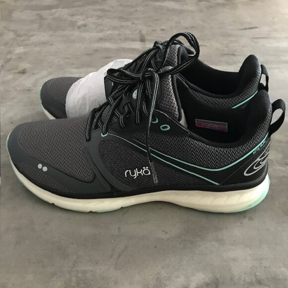 Ryka Running Shoes with lights - Picture 7 of 13